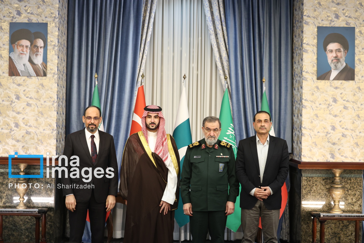 ایرانی: سفر هیئت سه‌جانبه به تهران مهم بود/ حسن‌نیت متقابل، شرط شکل‌گیری امنیت پایدار