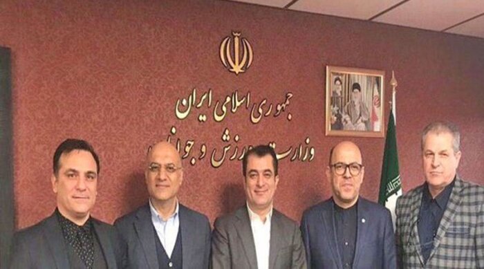 باشگاه استقلال در خصوص انتخاب سرمربی جدید خود اطلاعیه صادر کرد