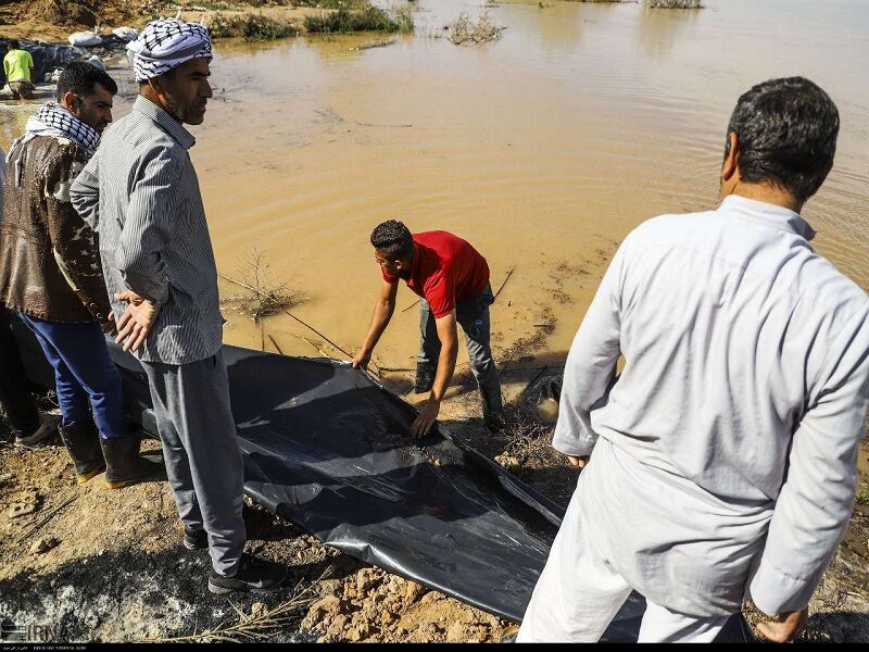مردم خوزستان در بحران های اخیر حماسه آفریدند