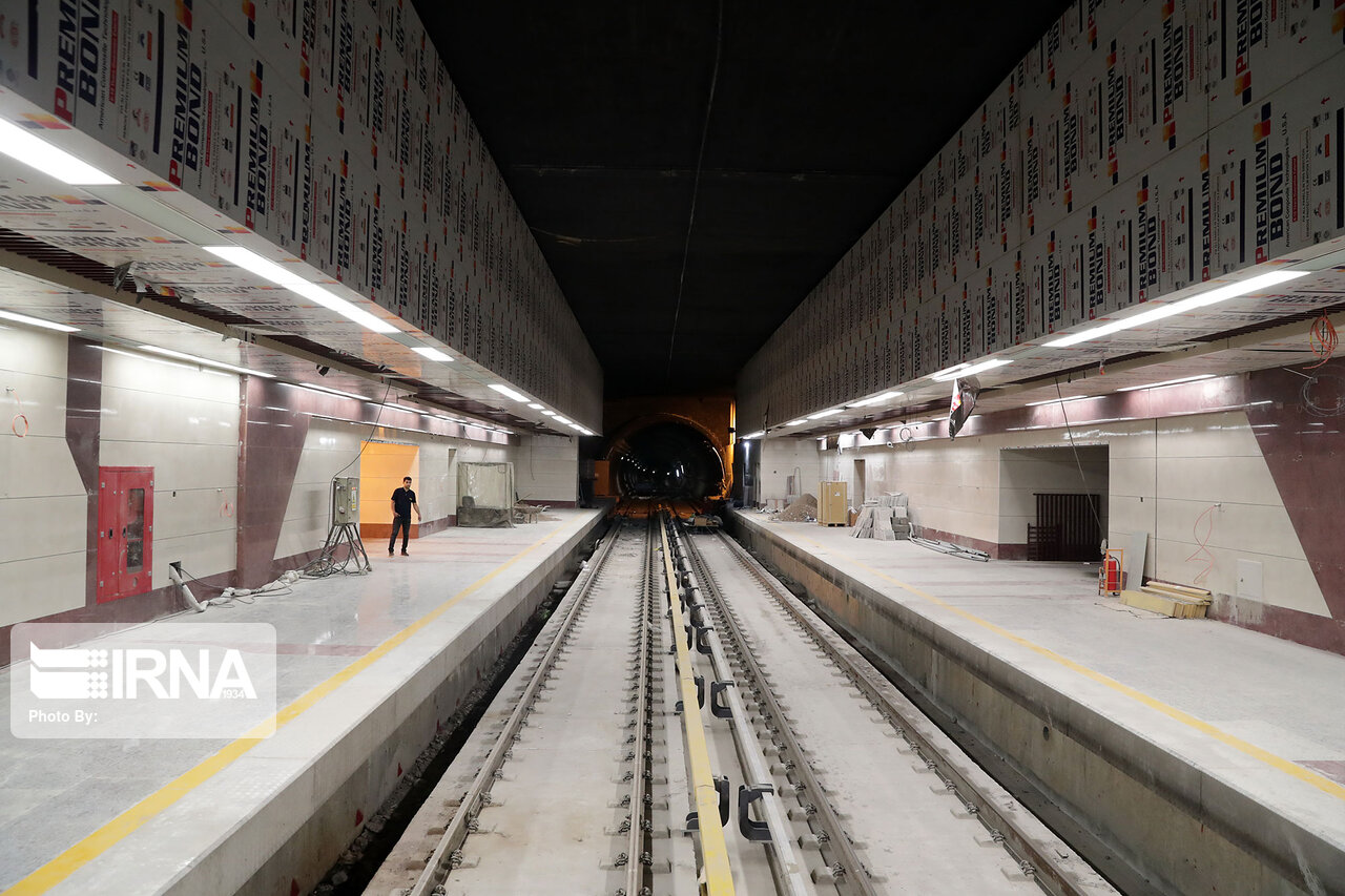 قرارگاه خاتم‌ الانبیا ۴۰ درصد از خطوط متروی کشور را احداث کرد 
