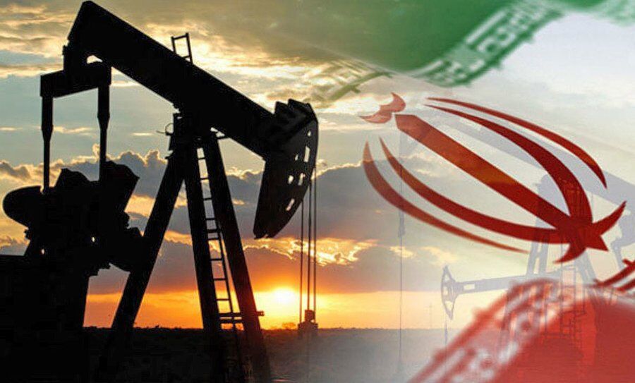 بھارت کا ایران سے تیل خریداری دوبارہ شروع کرنے پر غور بھارت کا ایران سے تیل خریداری دوبارہ شروع کرنے پر غور