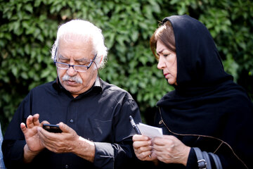 بهزاد فراهانی در مراسم تشییع پیکر زنده یاد «پرویز بهرام» 