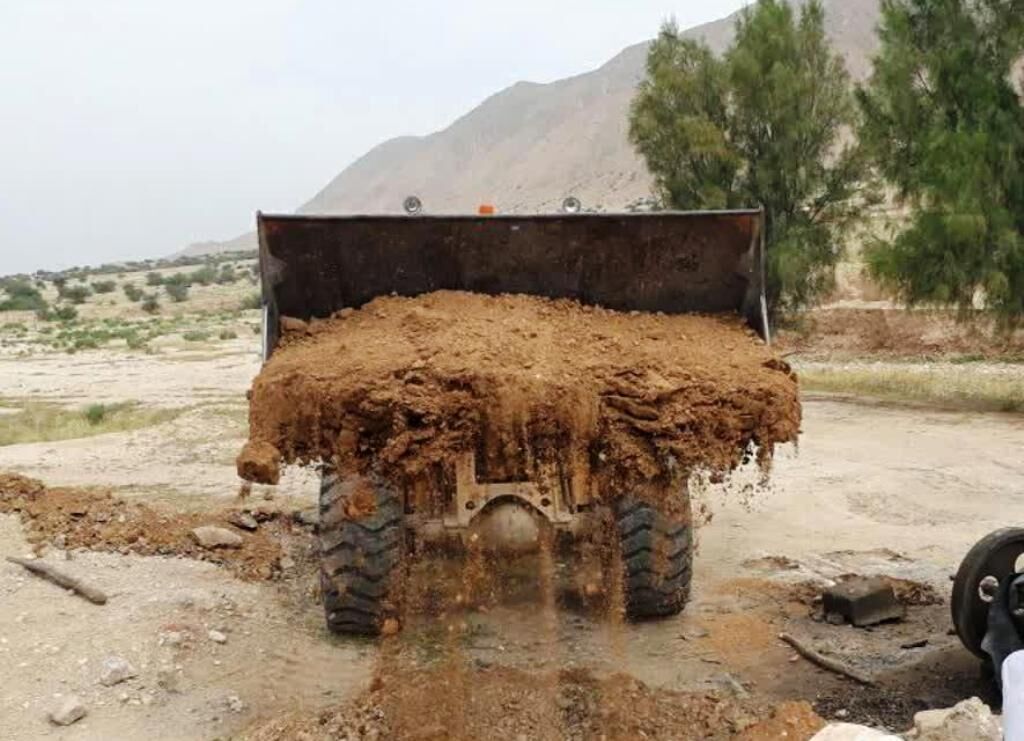 چاه های غیر مجاز در فارس سالانه  ” معادل ۱۰ برابر حجم آب فعلی سد درودزن ” آب می مکند