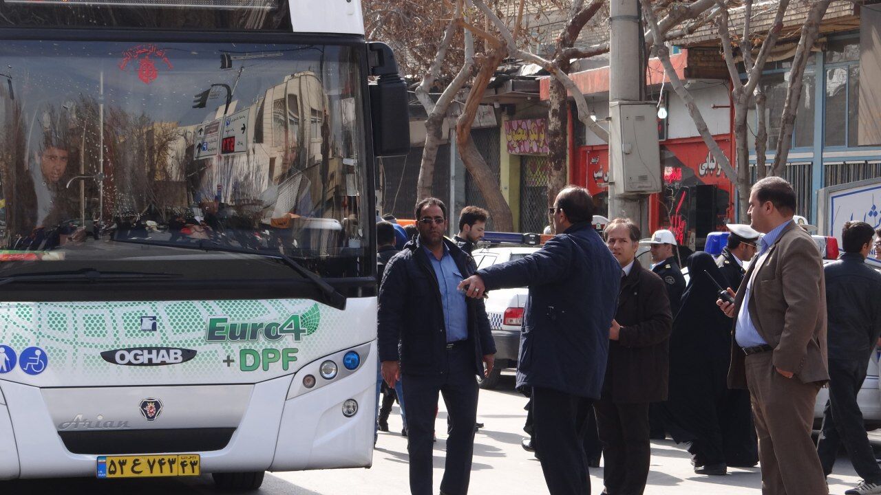خدمات  دهی اتوبوسرانی و قطار شهری  اصفهان به راهپیمایان روز قدس رایگان است