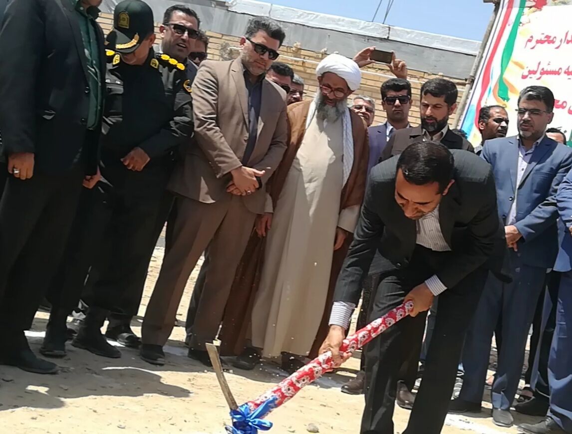 بهره برداری و عملیات اجرایی ۹ طرح در ماهشهر و بندر امام کلید خورد