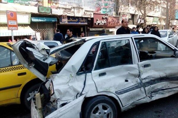 صحبت کردن و غذا خوردن راننده علت اصلی تصادفات مرگبار در شهرهای مازندران
