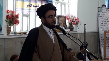 امام خمینی(ره) درس ظلم ستیزی را به جهانیان نشان داد