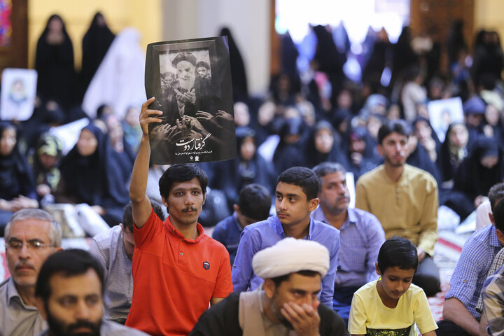 مراسم بزرگداشت ارتحال امام راحل در شیراز
