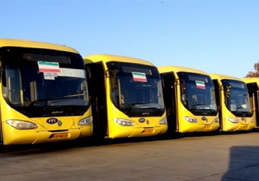 ۷۰ دستگاه اتوبوس نمازگزاران عید فطر در ارومیه را جابجا می کنند