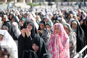 Eid al-Fitr prayers in Tehran