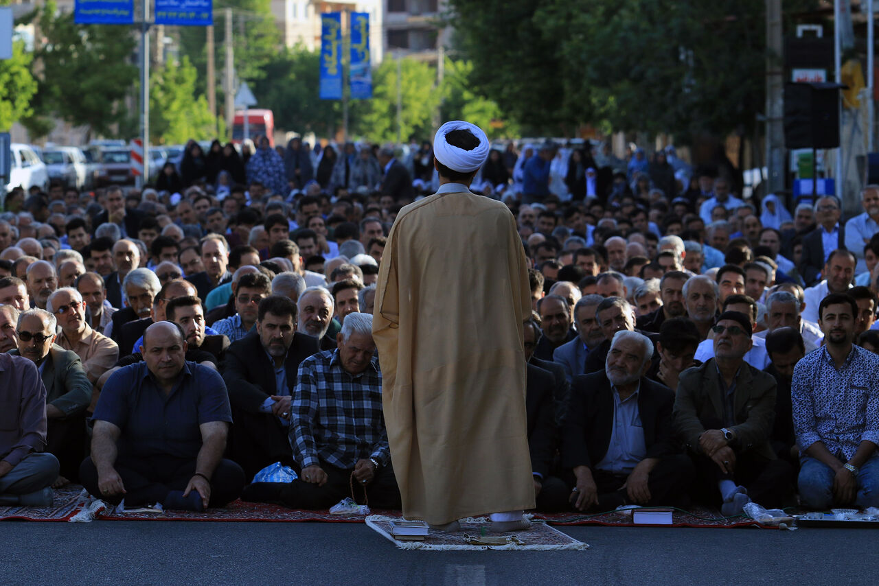 نماز عید سعید فطر در ارومیه اقامه شد