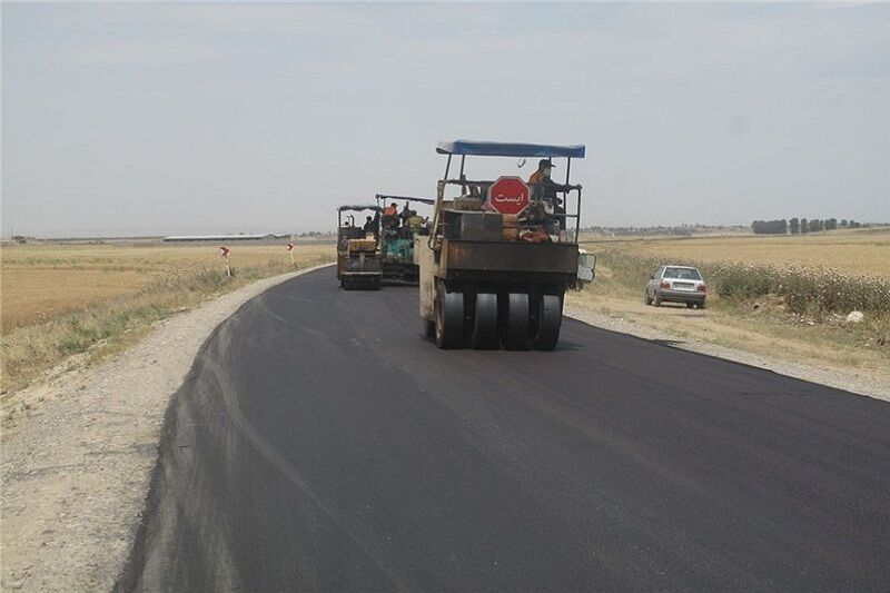 ۱۱ هزار خانوار روستایی آذربایجان‌غربی از مسیر آسفالته بهره مند هستند