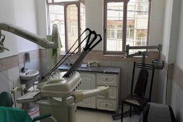 پنج واحد دندانپزشکی فاقد مجوز در خوی پلمب شد

