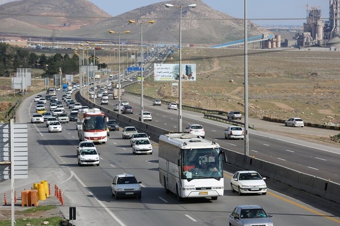 حدود ۶ میلیون خودرو در جاده های استان قزوین تردد کردند