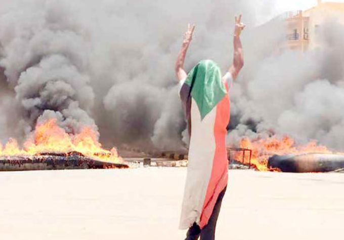 عربستان و امارات پشت پرده کشتار فجیع معترضان