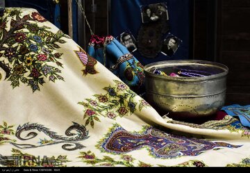 Iran: Broderie, un artisanat de Kerman