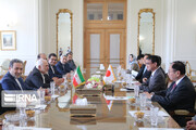 وزیر امور خارجه ژاپن با ظریف دیدار کرد