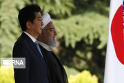 Rouhani accords official welcome to Japanese PM