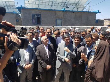 ۵۲۰ واحد نیروگاه خورشیدی مددجویان کمیته امداد کرمان افتتاح شد