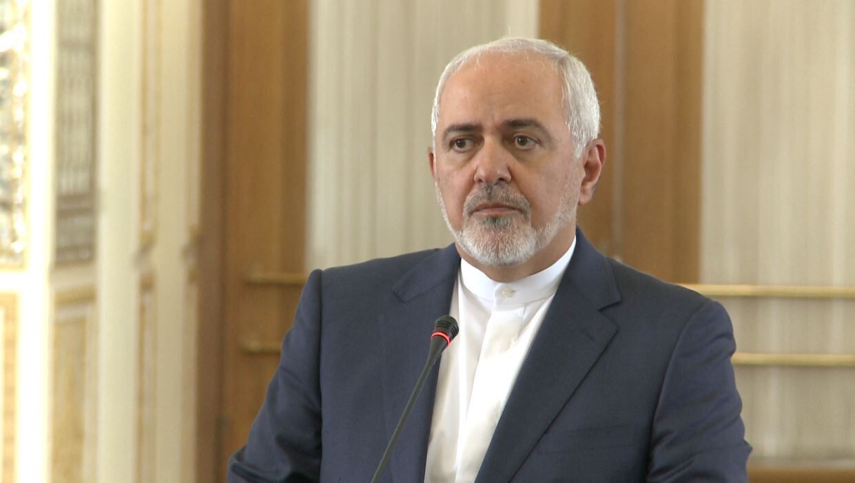 Iran Zarif reminds dark days of war against Iran