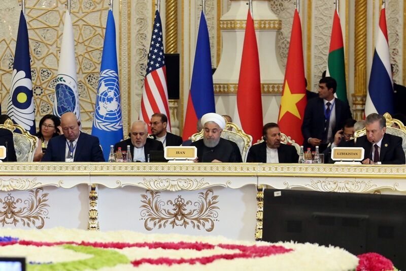 Rouhani stresses Iran's commitment to int'l anti-terrorism campaign 