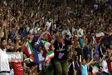 Volleyball game between Iran, Russia at Nations League