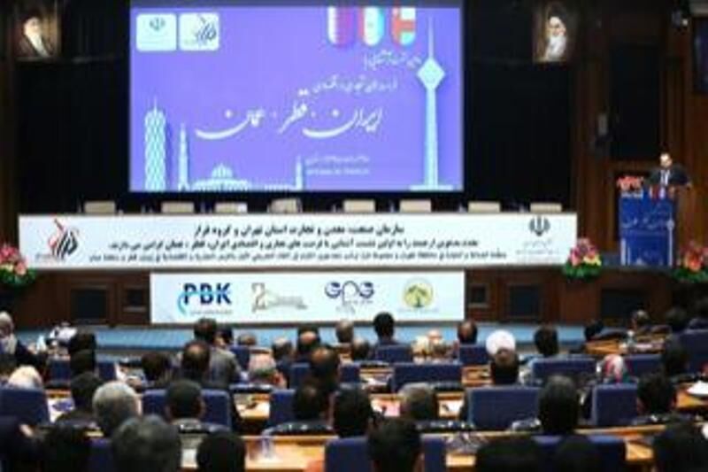 بحث الفرص التجارية لإيران وقطر وسلطنة عمان في طهران بحث الفرص التجارية لإيران وقطر وسلطنة عمان في طهران