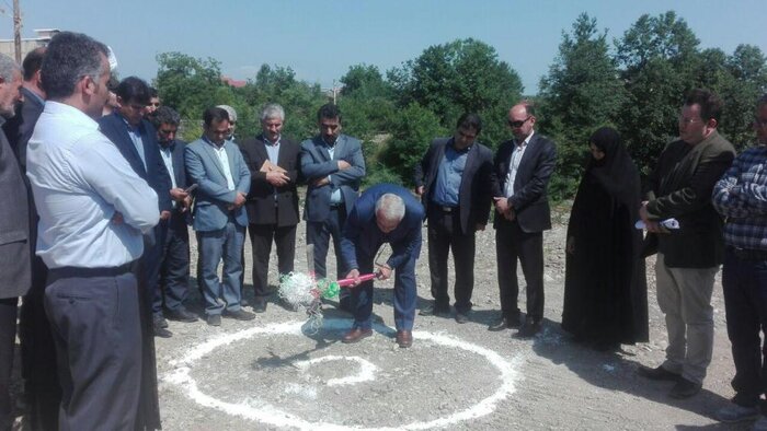 کلنگ ساخت دیواره حفاظتی رودخانه ناورود تالش به زمین زده شد