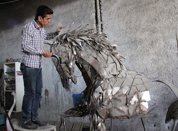 ساخت مجسمه های فلزی در بروجرد