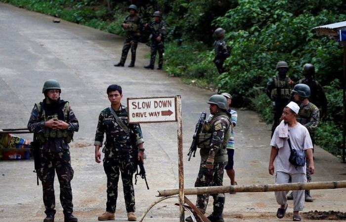 پنج نظامی فیلیپینی در حمله انتحاری داعش کشته شدند