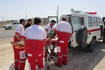 سانحه رانندگی در جاده مشهد - چناران ۲۲ نفر را روانه بیمارستان کرد