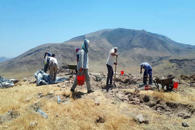 باستانشناسان سه کشور در کاوش های تپه تاریخی «آناقیزلی» همکاری می کنند