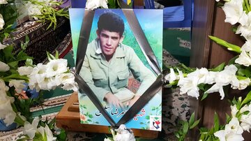 تشییع پیکر مطهر شهید غلامرضا سلیمی