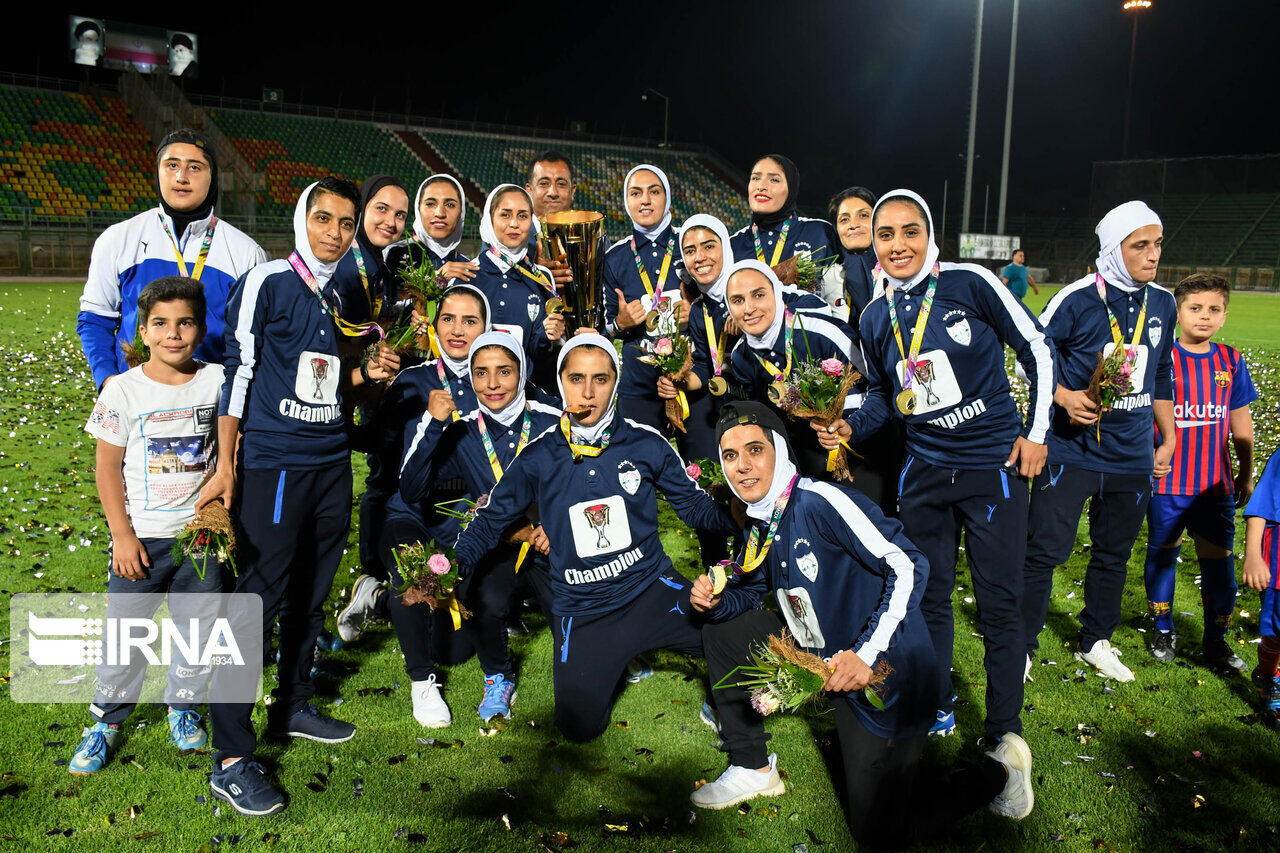 پرونده لیگ فوتبال زنان با قهرمانی شهرداری بم بسته شد