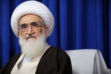 آیت الله نوری همدانی اهانت به ساحت پیامبر اکرم(ص)‌ را محکوم کرد