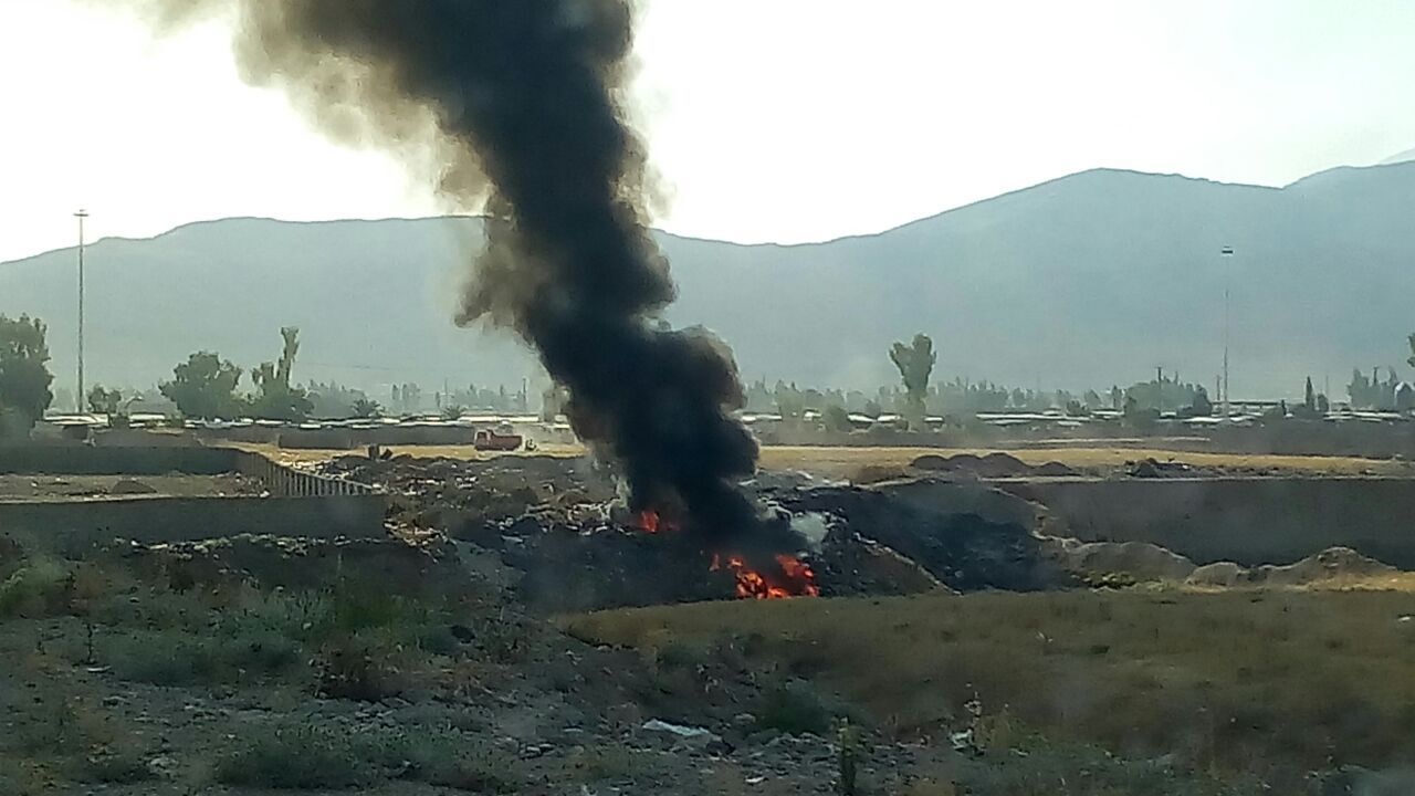 سریال دردسرهای زباله‌ها در ایذه ادامه دارد