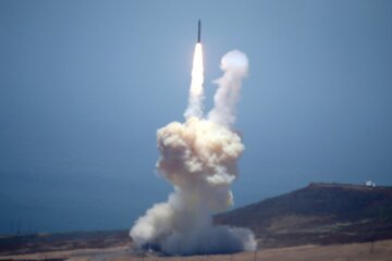 سئول: کره شمالی موشک بالستیک کوتاه برد آزمایش کرد