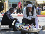 ساماندهی دست فروشان هسته مرکزی شهر سنندج آغاز شد