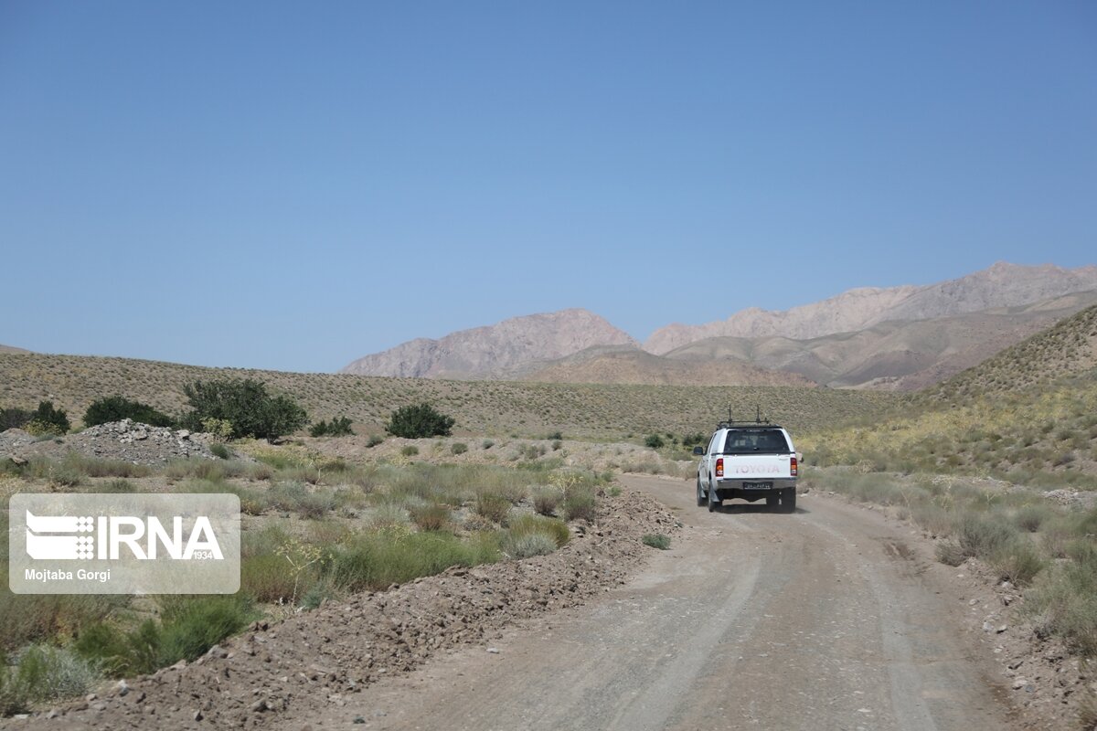 اهالی ۲۰ روستای رابر فاقد جاده دسترسی هستند