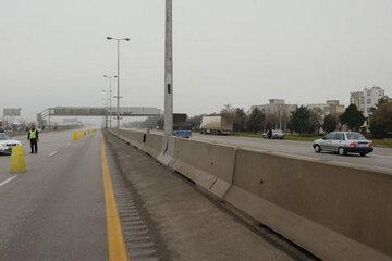 نصب حفاظ های بتنی جاده همدان–سنندج  آغاز شد