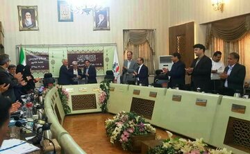 تفاهم‌نامه زیست محیطی مشترک در شورای شهر اصفهان امضا شد

