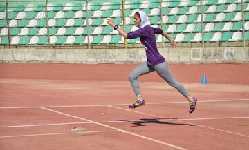 مسابقات کشوری دو و میدانی بانوان در خرم آباد