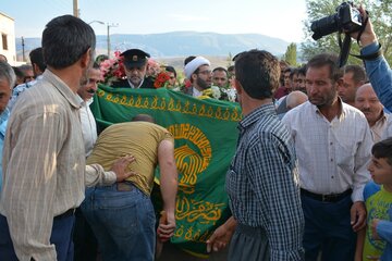 کاروان زیر سایه خورشید در ماکو