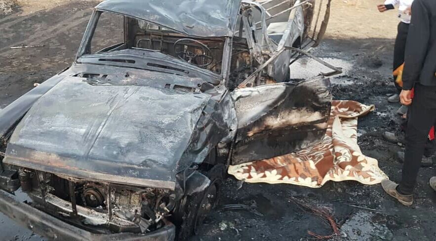 راننده وانت حمل گازوئیل در قلعه گنج سوخت
راننده وانت حمل گازوئیل در قلعه گنج سوخت