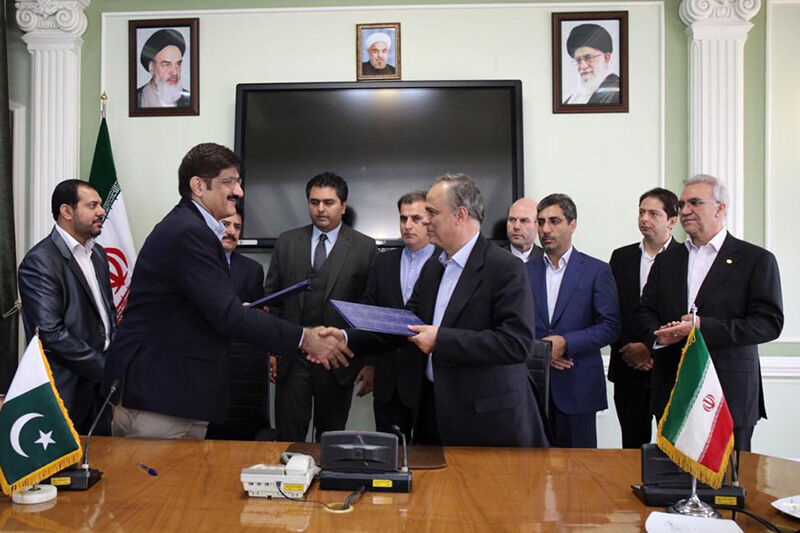 Economic agreement signed between Iran's Khorasan Razavi, Pakistan's Sindh State