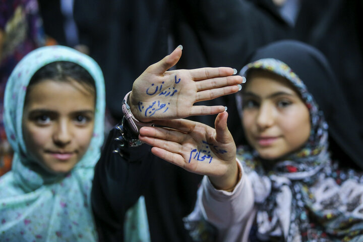 سبک زندگی حضرت زهرا (س) باید برای نسل جوان بازگو شود