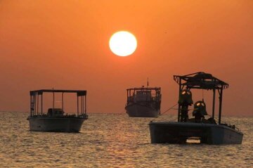 The beautiful aspects of sunrise and sunset in Kish island