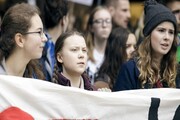 اعتراض دانش آموزان آلمانی به سیاست های مخرب محیط زیستی این کشور