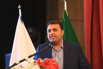 همایش تجلیل از صنعتگران ومعدنکاران برتر هرمزگان