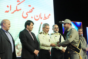 مراسم بزرگداشت روز ملی محیط بان و تجلیل از برترین های کشور در یزد  با جضور معاون رییس جمهور